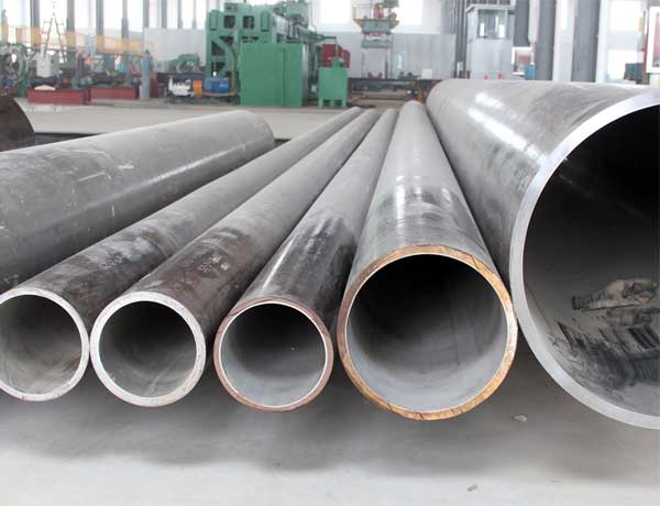 mechanical clad pipe